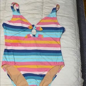 Women’s bathing suit
